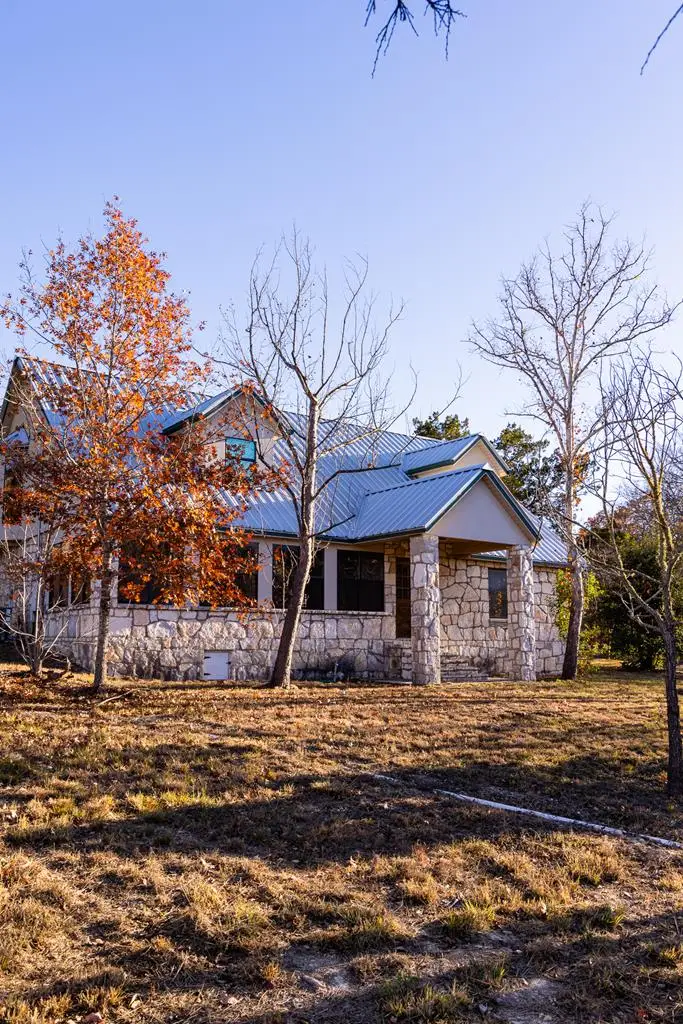 230 Cade Loop, Ingram, TX 78025 - Image #1