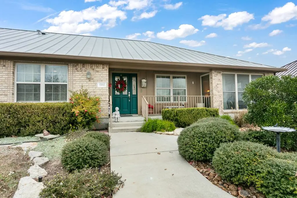 1702 Cherrywood Dr, Fredericksburg, TX 78624 - Image #1