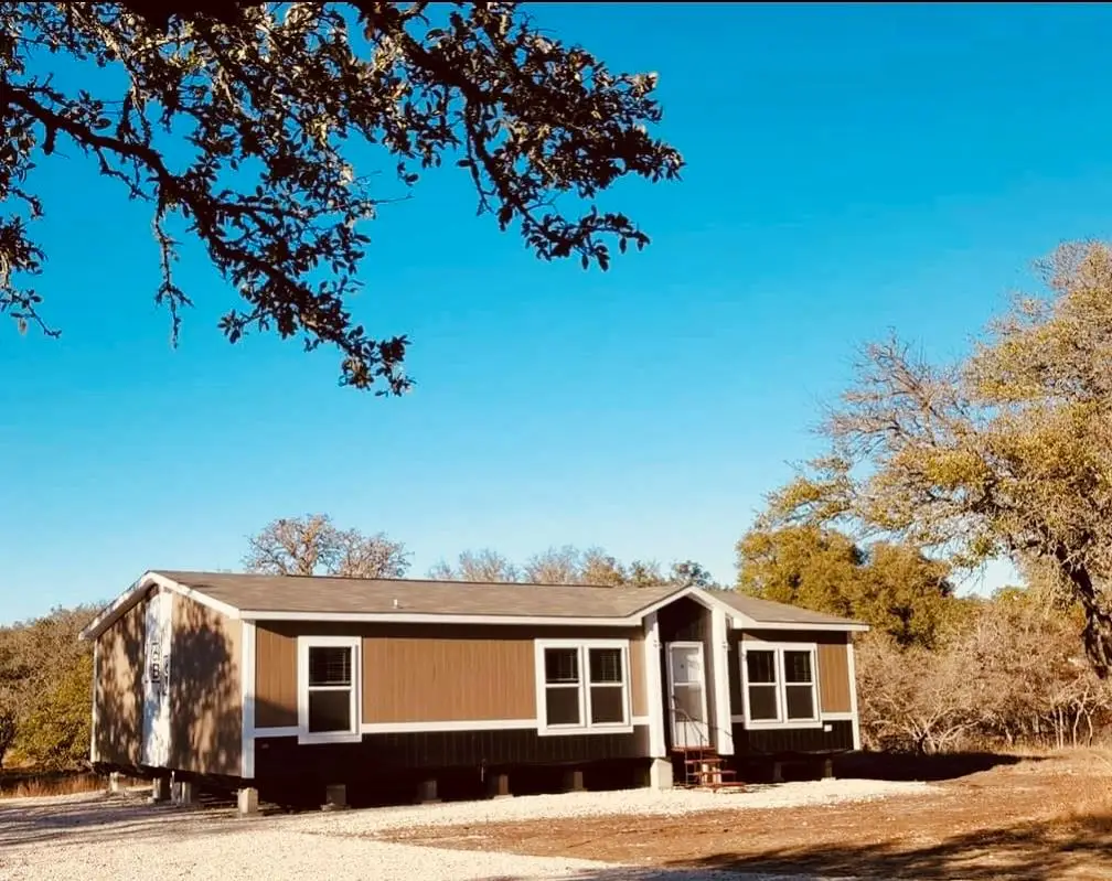 226 N Outland Dr., Harper, TX 78631 - Image #1