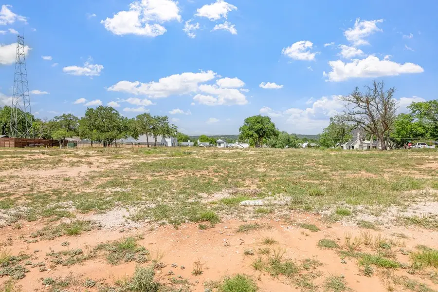 218 Woodcrest, Fredericksburg, TX 78624 - #2