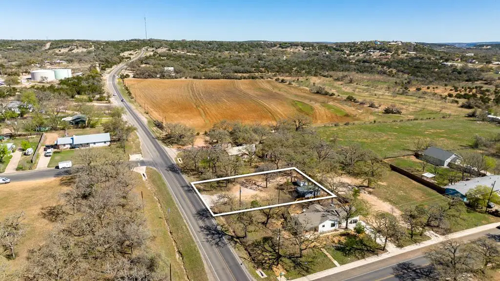 1415 N Milam St, Fredericksburg, TX 78624 - Image #1