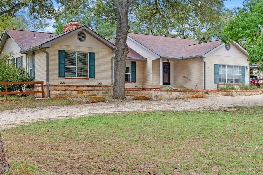 33 Oak Haven Rd, Fredericksburg, TX 78624 - Image #3