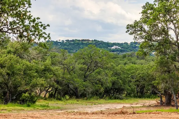 1050 Cain City Rd, Fredericksburg, TX 78624