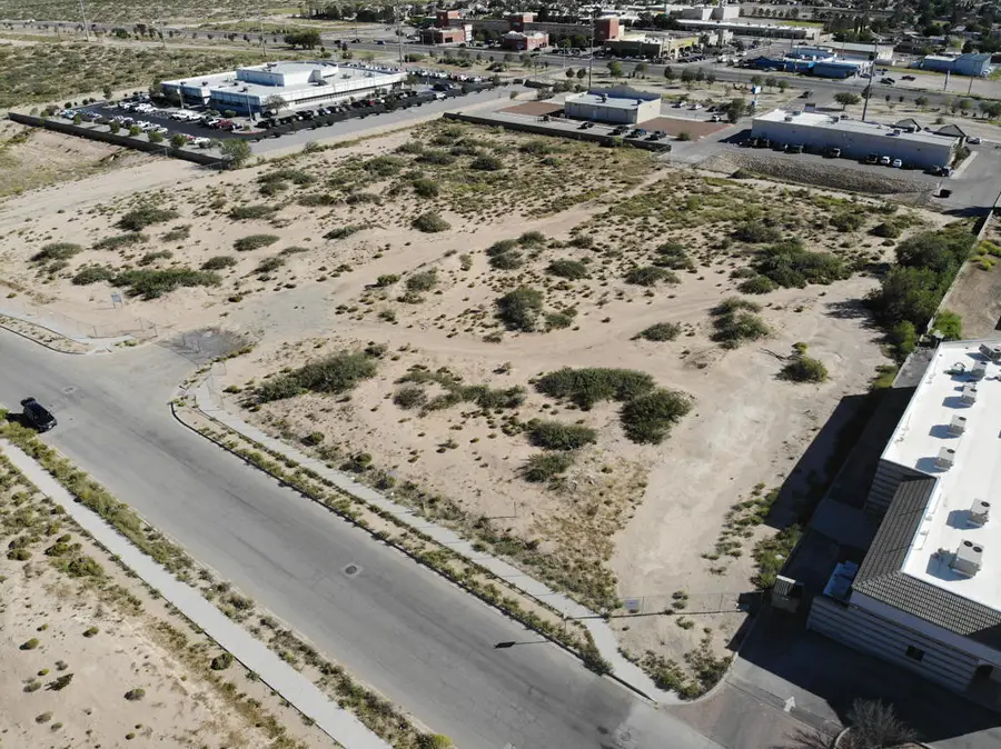 14520 Bill Newkirk Way, Horizon City, TX 79928 - #2