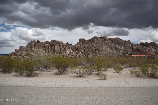 7032 Delia Avenue, El Paso, TX 79938