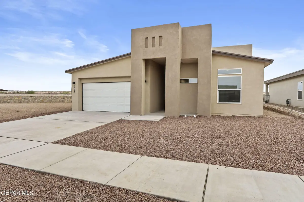 12037 Iron Hollow Street, Socorro, TX 79927 - Image #1