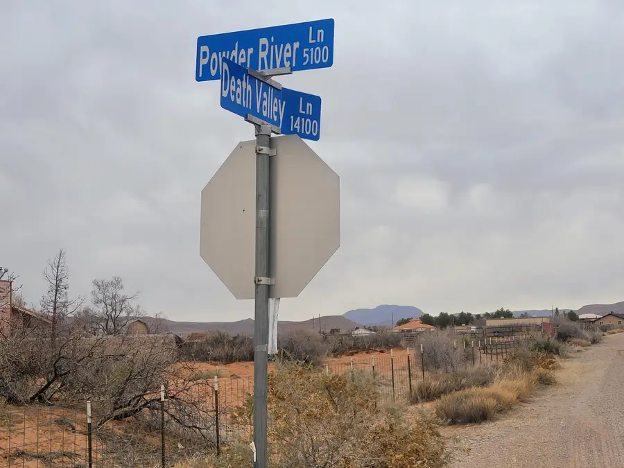 5160 Powder River Lane, El Paso, TX 79938 - #2