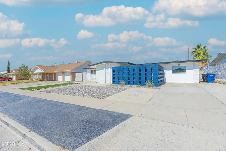2425 Fir Street Street, El Paso, TX 79925 - Image #3
