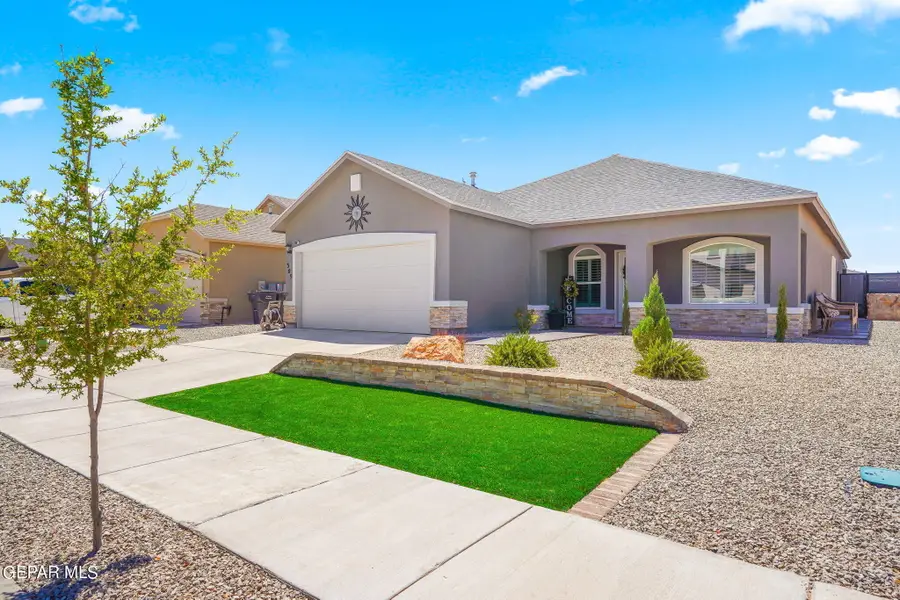 309 Samuel Vista Street, Horizon City, TX 79928 - #2