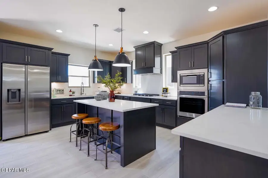 208 Playa Vista Street, Horizon City, TX 79928 - Image #3