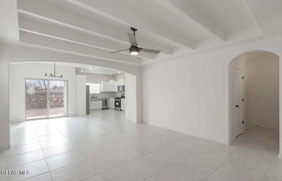 904 Aqueduct Avenue, El Paso, TX 79932 - Image #2