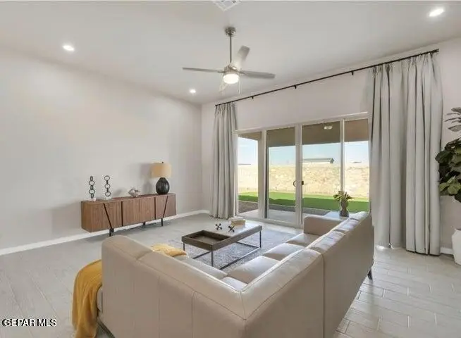 12733 Fredericksburg Avenue, Horizon City, TX 79928 - #3