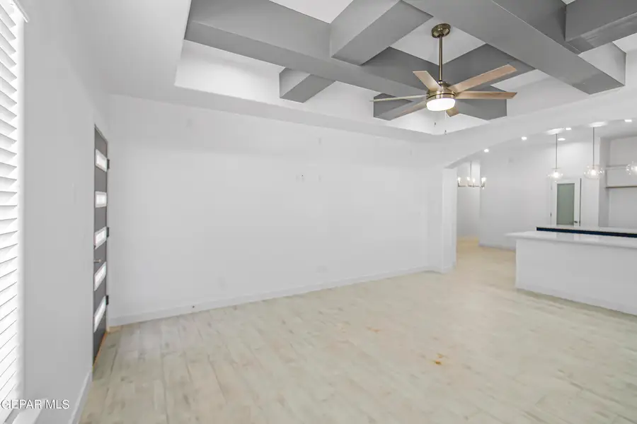 7424 Norte Valley Lane, El Paso, TX 79934 - Image #3