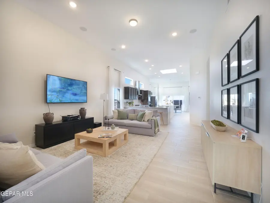 3856 Object Pl, El Paso, TX 79938 - Image #2