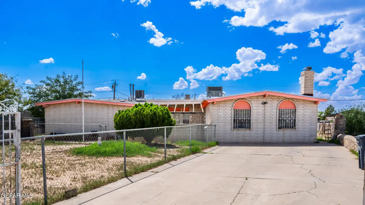 7828 Caliche Drive, El Paso, TX 79915 - Image #1