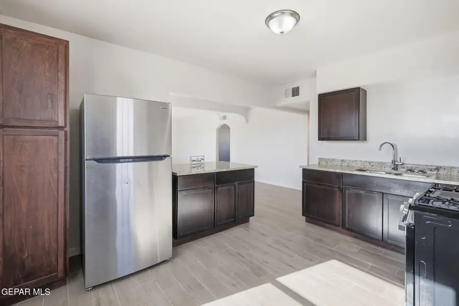 4827 El Portal Drive, El Paso, TX 79903 - Image #3