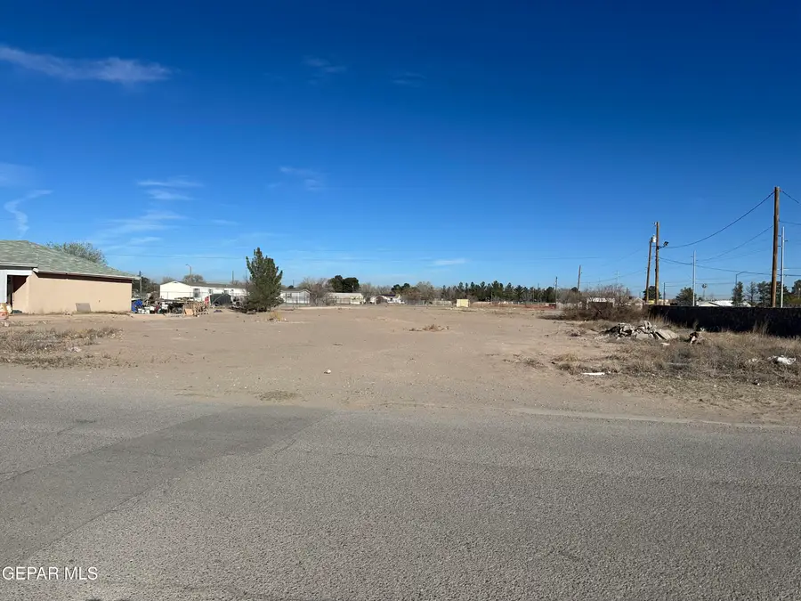 615 Fray Varga Road, Socorro, TX 79927 - Image #3