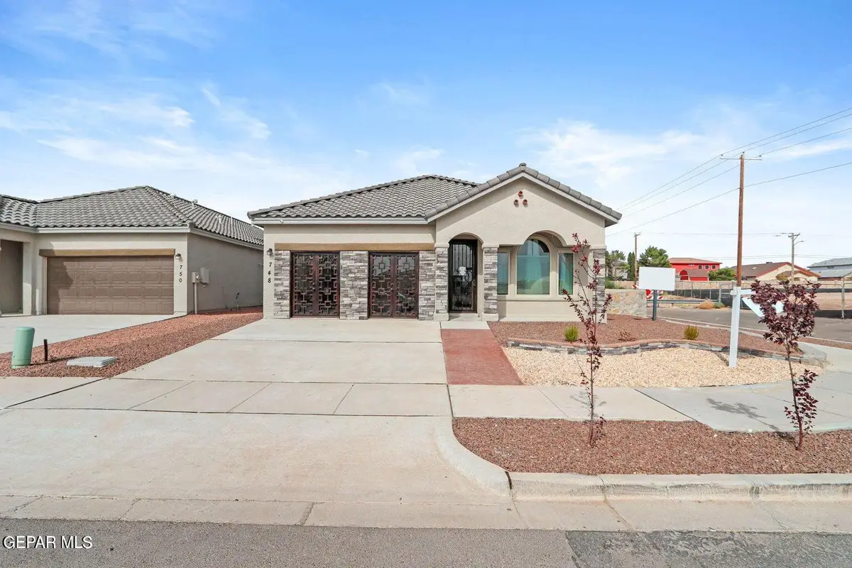 257 Farnborough Street, El Paso, TX 79928 - #1