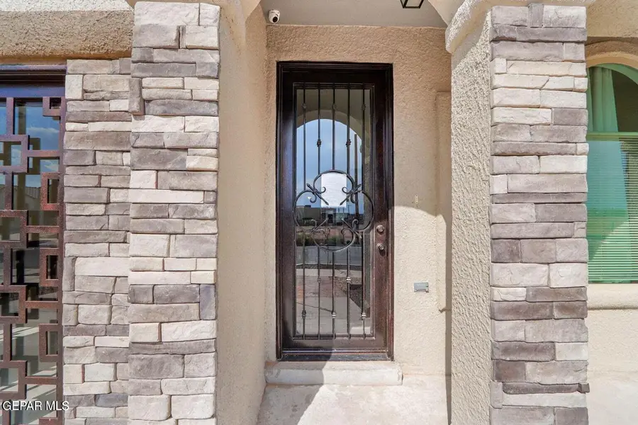 257 Farnborough Street, El Paso, TX 79928 - #3