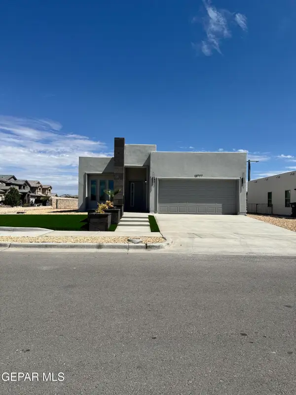 13769 Loreina Luz Avenue, El Paso, TX 79928