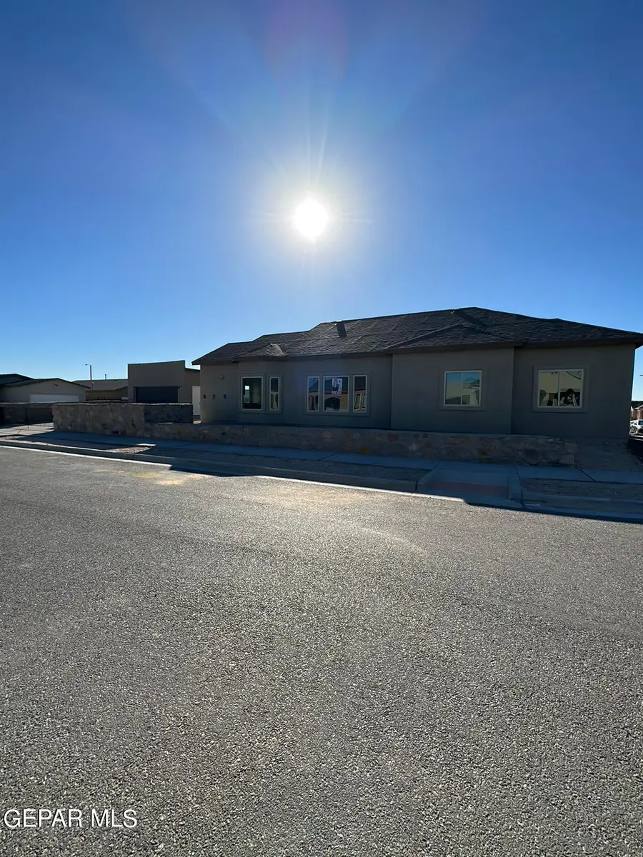 14372 Nick Drahos Lane, Horizon City, TX 79928 - #2