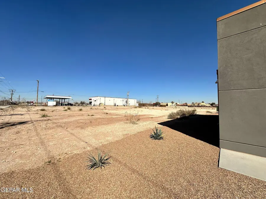 3570 Rich Beem C Boulevard, El Paso, TX 79938 - #3