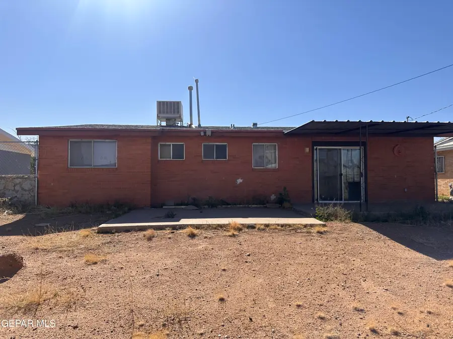 10016 Nesbit Avenue, El Paso, TX 79924 - #3