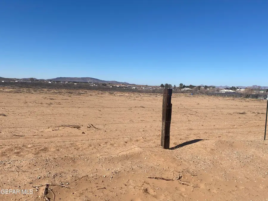 1001 Finley Street, Chaparral, NM 88081 - Image #3