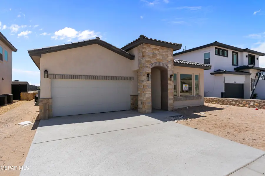 13390 Carterton Avenue, Horizon City, TX 79928 - #2