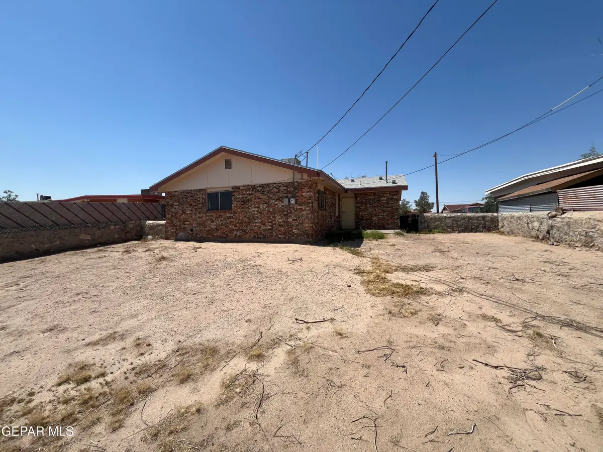 9125 Elgin Drive, El Paso, TX 79907 - #1