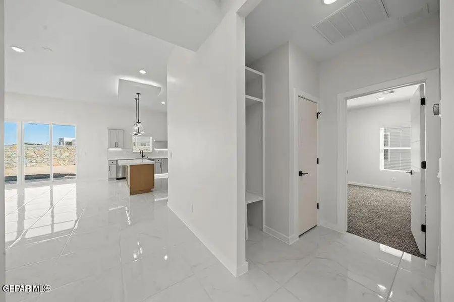 13395 Jeff Winton Drive, El Paso, TX 79928 - Image #3