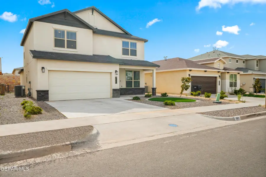 1669 Sam Dominguez, El Paso, TX 79928 - #3