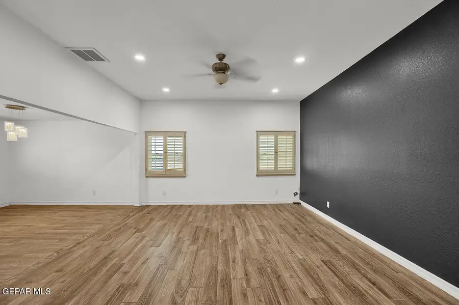 5302 Whispering Wind Drive, Homestead Meadows North, TX 79938 - #3