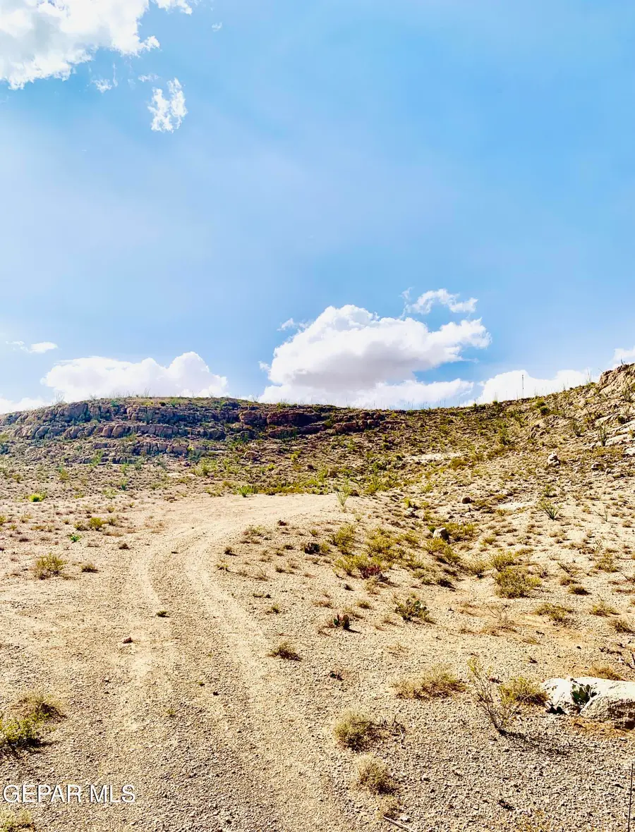 17199 Old Butterfield Trail, El Paso, TX 79938 - #2