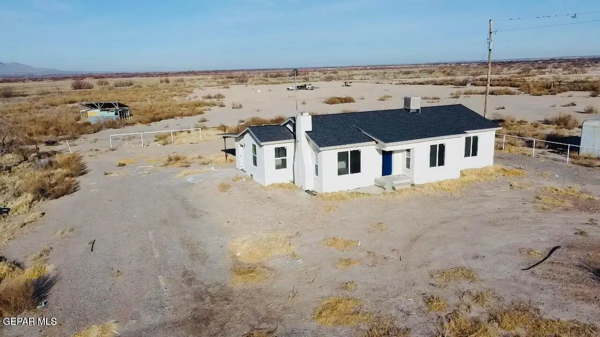 5750 Farm To Market Rd 192, Fort Hancock, TX 79839 - Image #1