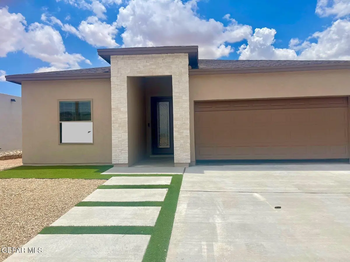 12732 Viendo Norte Drive, El Paso, TX 79934 - Image #1