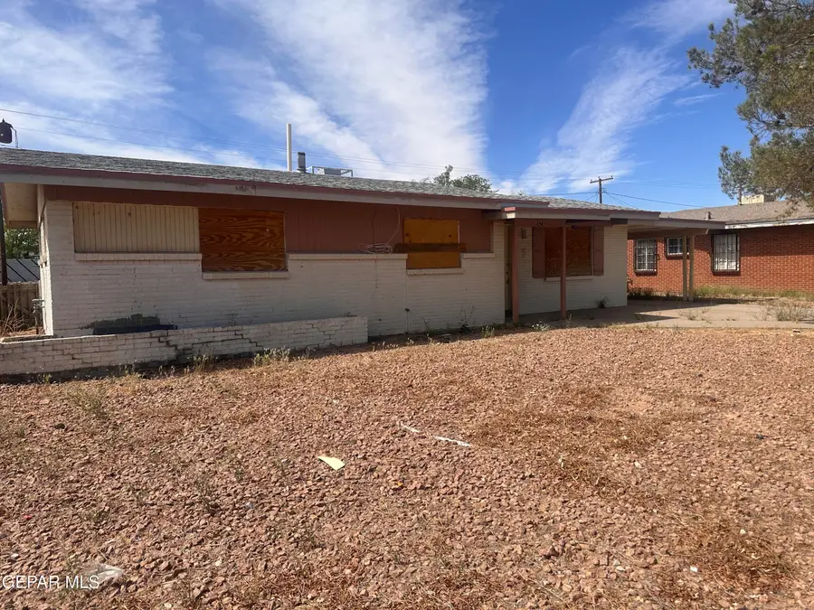 5624 Sanders Avenue, El Paso, TX 79924 - #2