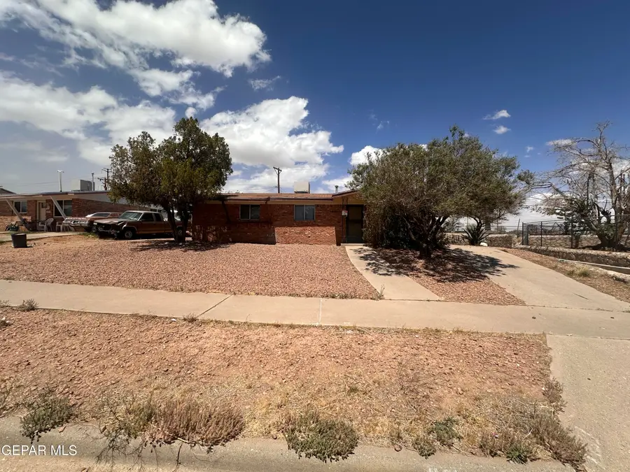 5013 Winthrop Drive, El Paso, TX 79924 - #2