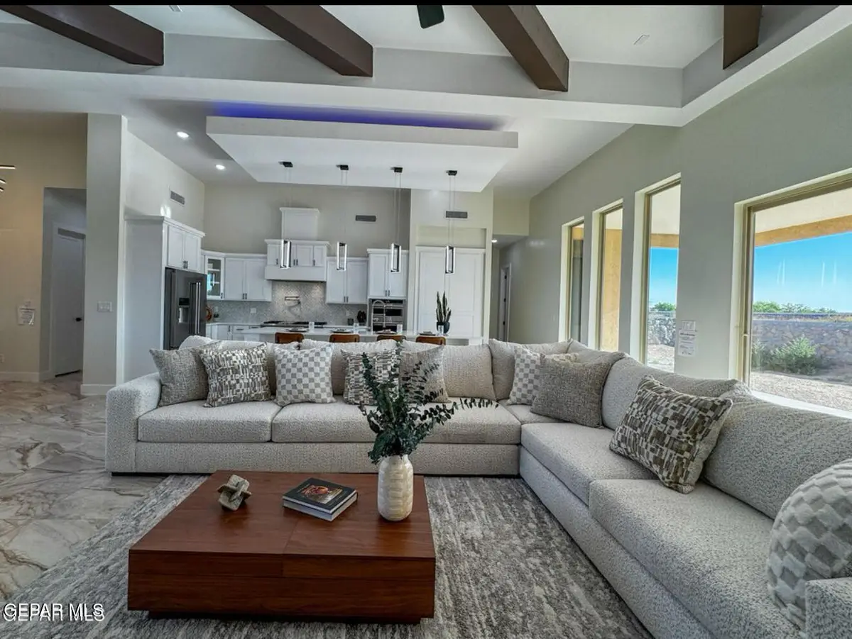 5640 Rio Bonito Circle, El Paso, TX 79932 - Image #1