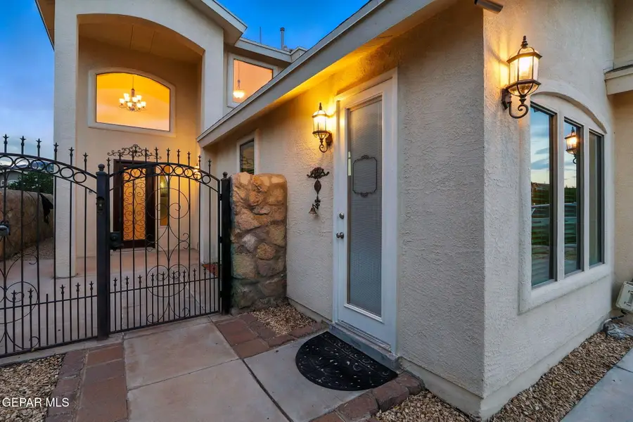 11353 W Ranch Court, El Paso, TX 79934 - Image #2