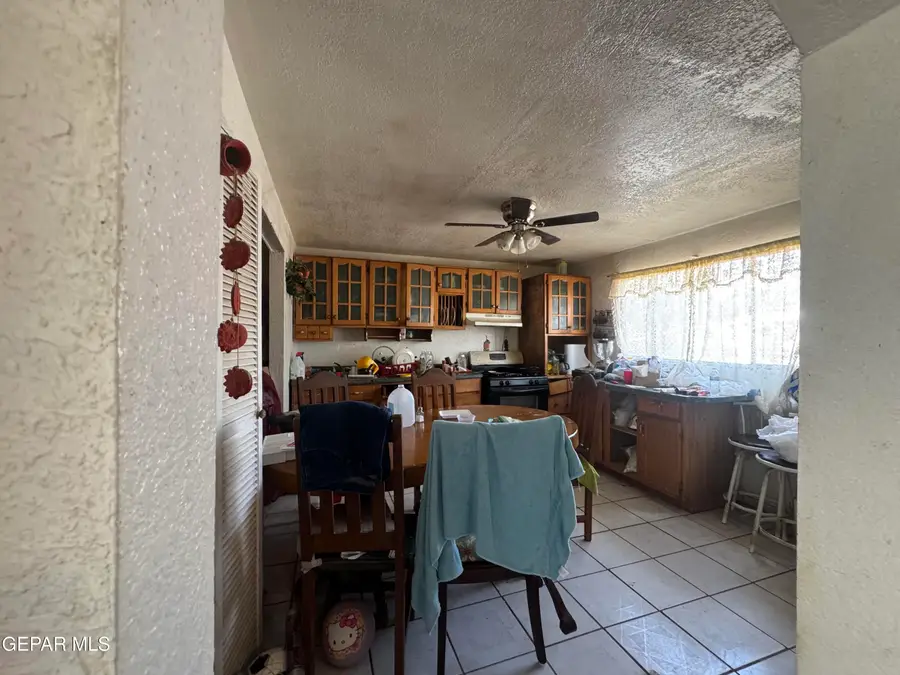 8250 Mc Elroy Avenue, El Paso, TX 79907 - Image #2