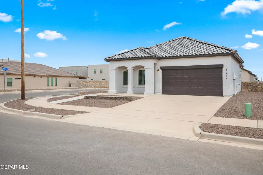 13619 Hazlewood Street, El Paso, TX 79928 - Image #2