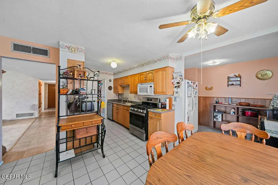 4749 Tumbleweed Avenue, El Paso, TX 79924 - #2