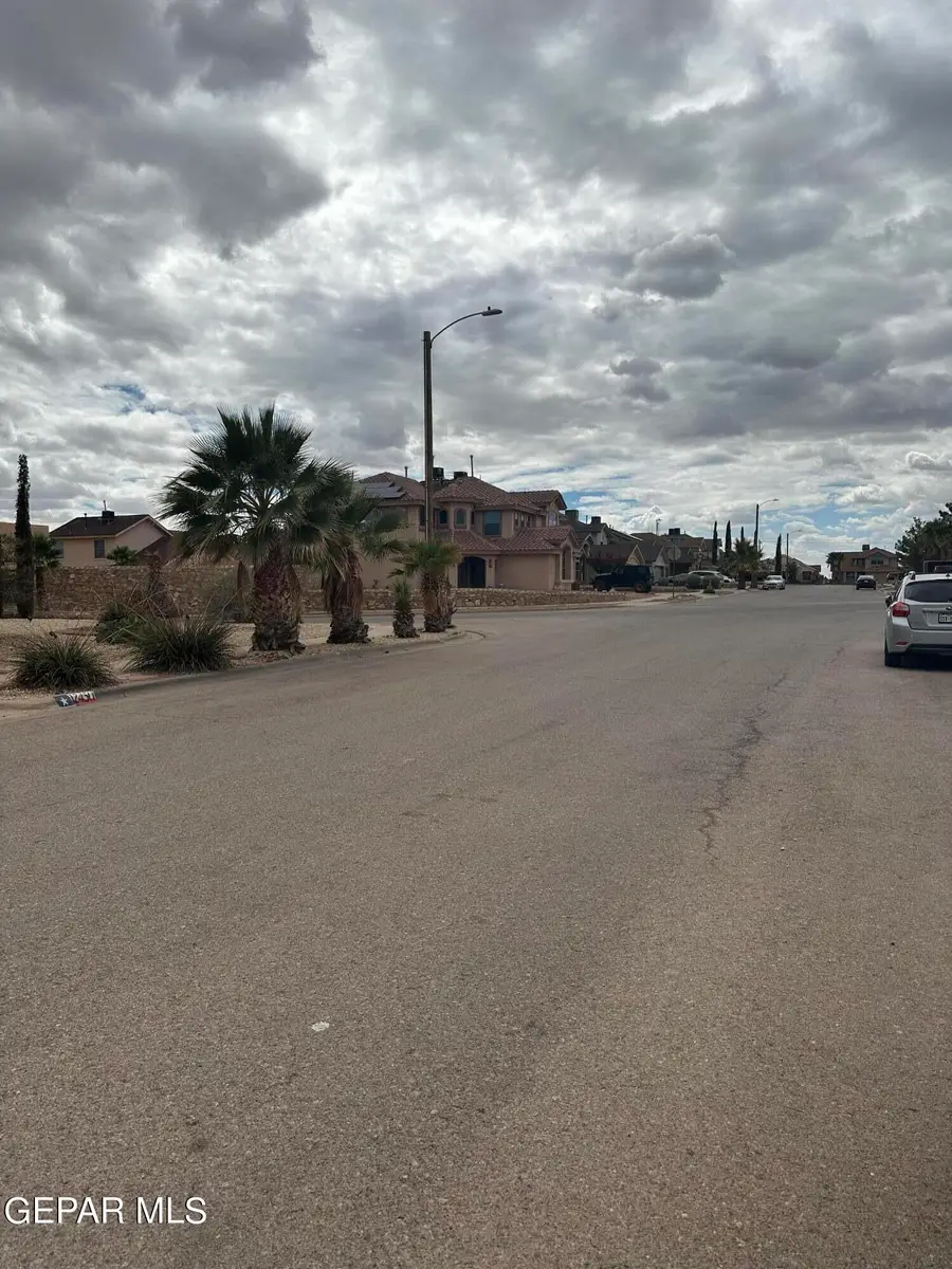 12450 Paseo Rojo Drive, El Paso, TX 79928 - #3