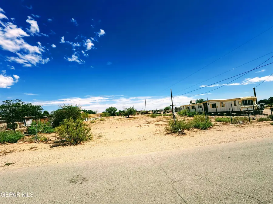 15031 Colonia Campo Road, El Paso East, TX 79938 - #2
