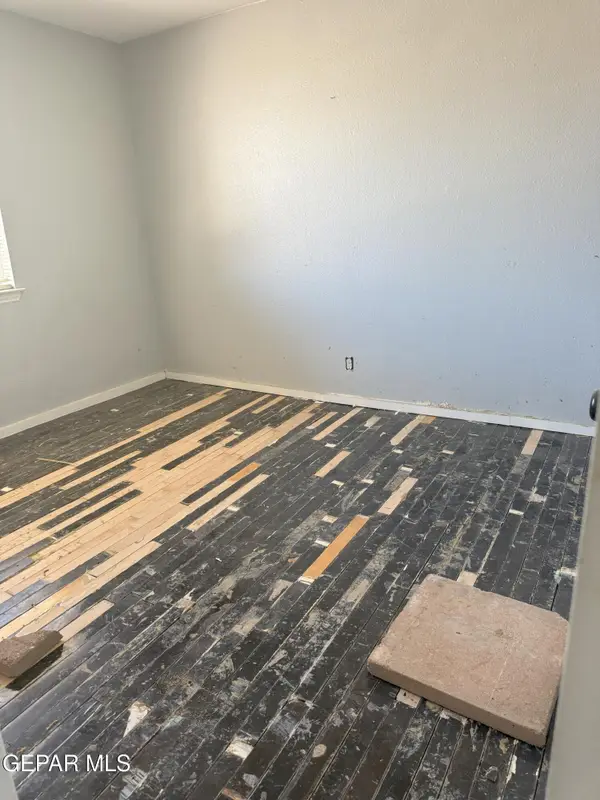 11165 Shiner Avenue, El Paso, TX 79936