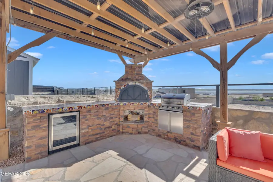 337 Hector Porras Drive, El Paso, TX 79928 - Image #3