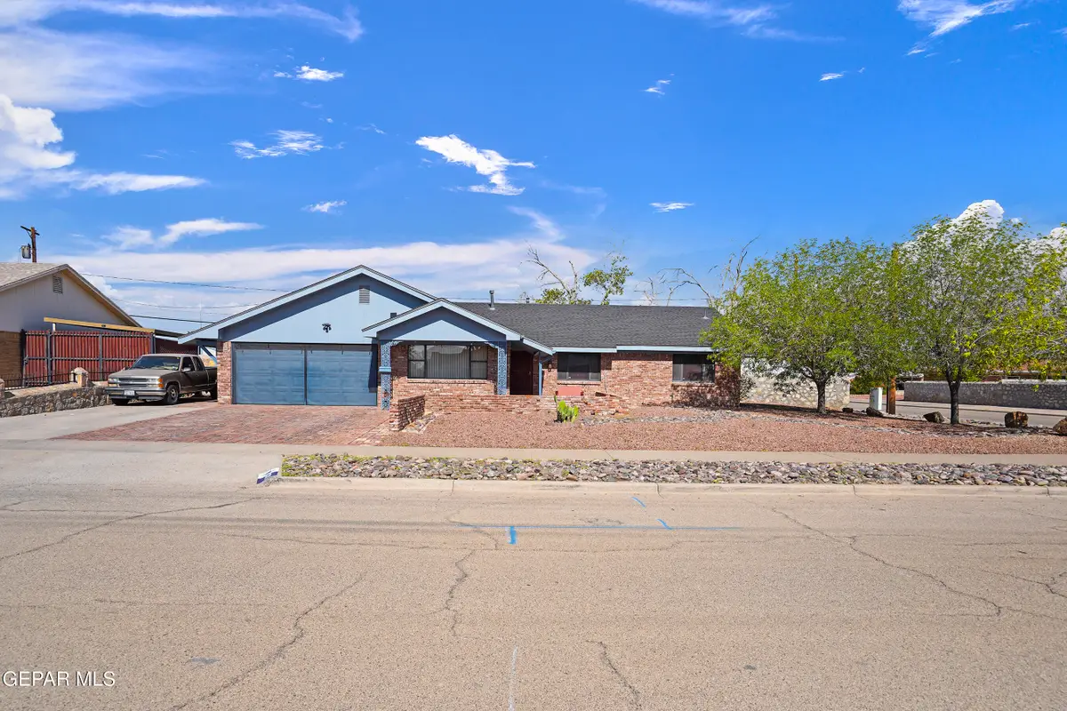 3200 Cork Drive, El Paso, TX 79925 - #1
