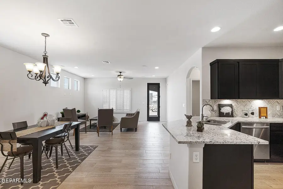 10709 Daryl Johnston Street, El Paso, TX 79924 - Image #2