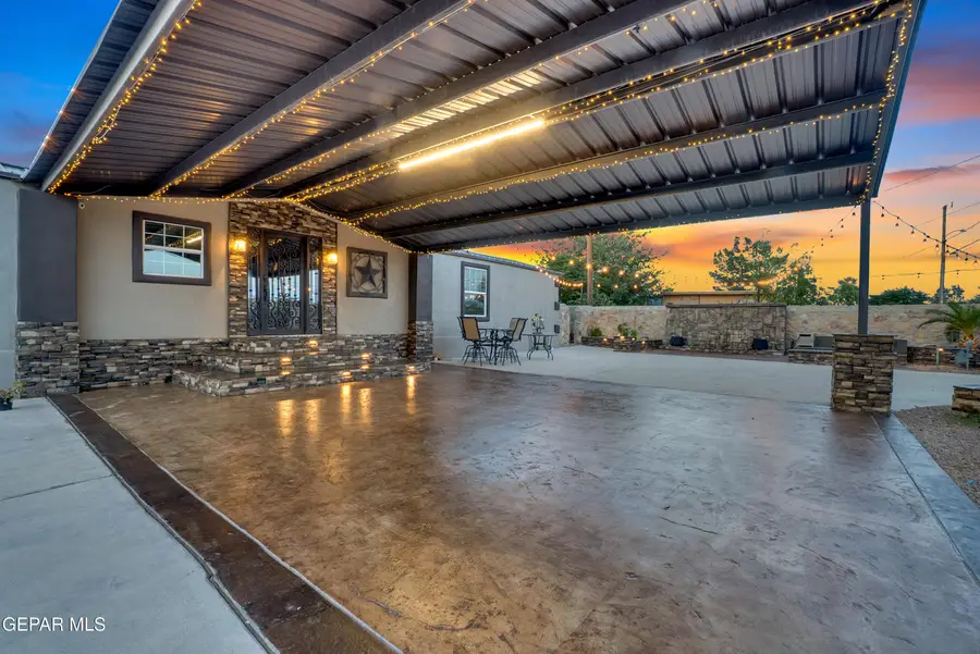 15081 Yucca Trail, El Paso, TX 79938 - Image #3